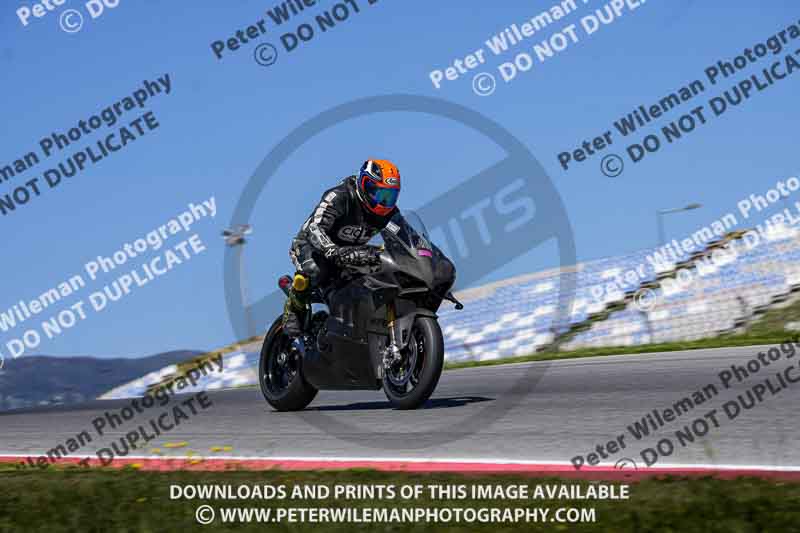 motorbikes;no limits;peter wileman photography;portimao;portugal;trackday digital images